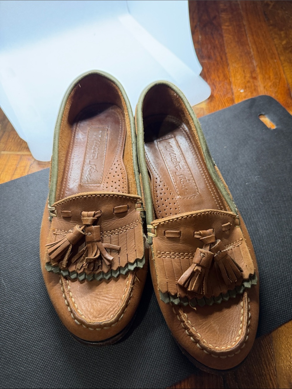 Women's Brown Tassel Leather Slip-On Loafers
